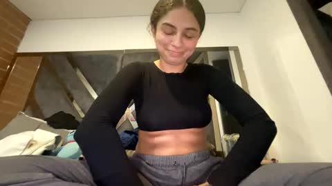 Isabella.. back again  online show from April 15, 12:28 am