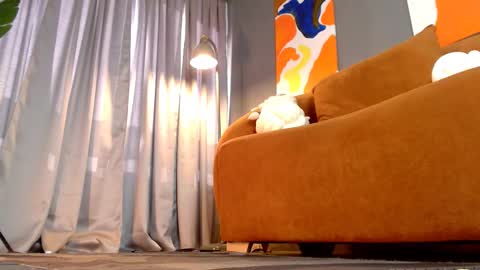 Help me with your follow independent model isabela online show from November 23, 8:41 pm