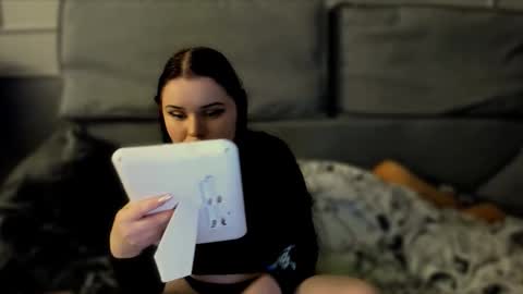 Isabella online show from September 18, 10:01 pm