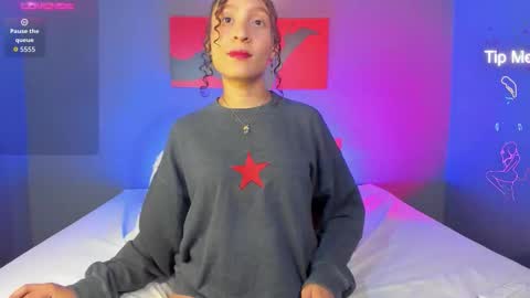 Isabella online show from December 2, 10:38 pm