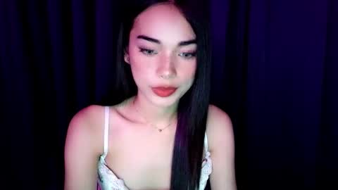 Isabelle online show from November 21, 7:07 am