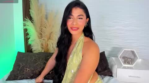 Isa online show from February 4, 10:26 pm