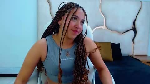 Snapshot of isabellrodriguez18 chatting on January 23, 4:41 am isabellrodriguez18 online show from January 23, 4:41 am