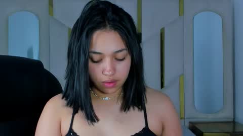 Snapshot of isabellrodriguez18 chatting on September 10, 3:50 am isabellrodriguez18 online show from September 10, 3:50 am
