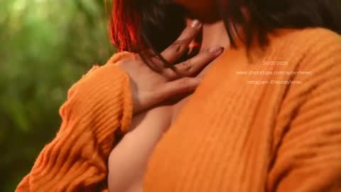 Snapshot of isabeyferrec chatting on February 25, 9:24 pm ISABEY online show from February 25, 9:24 pm