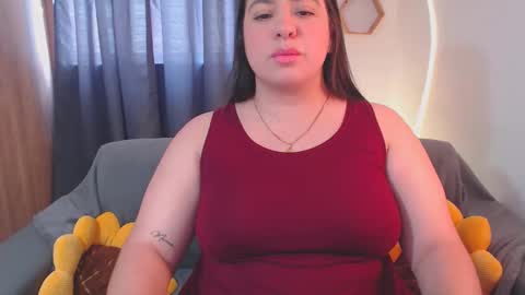 Isa online show from April 7, 4:51 pm