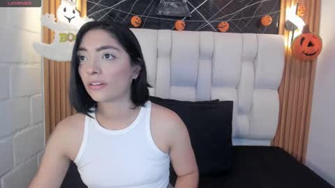 isabel  online show from October 11, 10:08 pm