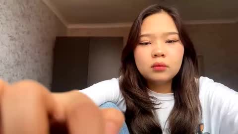 isascullark online show from February 10, 7:12 am