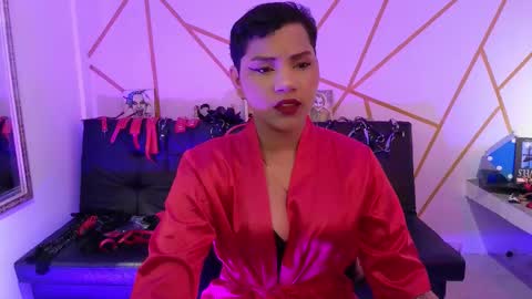 isabela online show from October 16, 9:05 pm
