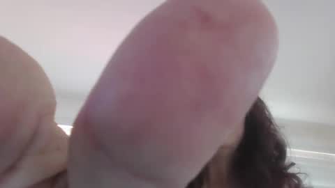 Snapshot of iseestarz420 chatting on December 21, 9:04 pm Iseestarz420 online show from December 21, 9:04 pm