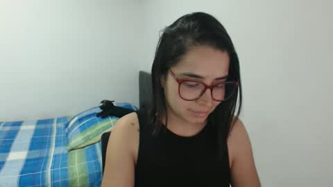 Emma online show from December 15, 2:16 am