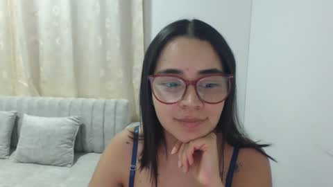 Emma online show from March 6, 3:36 am