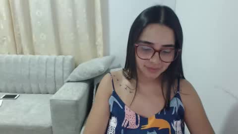 Emma online show from March 16, 1:55 am