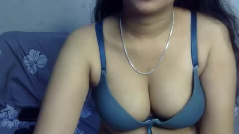 Snapshot of ishika_ishu chatting on September 14, 7:02 pm ishika_ishu online show from September 14, 7:02 pm