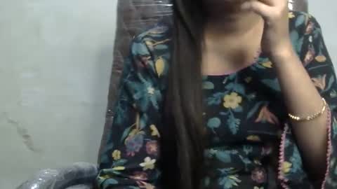 Snapshot of ishika_ishu chatting on October 24, 5:31 pm ishika_ishu online show from October 24, 5:31 pm