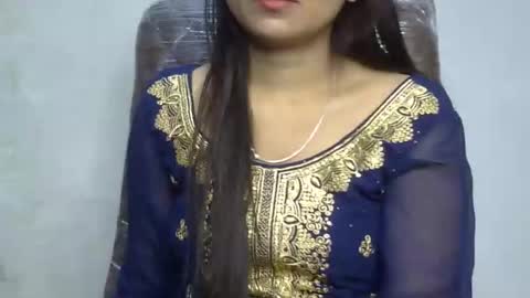 Snapshot of ishika_ishu chatting on November 2, 5:15 pm ishika_ishu online show from November 2, 5:15 pm