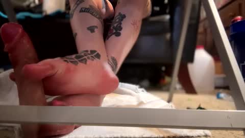 Snapshot of ishouldntbeonhereagain chatting on March 5, 5:07 am Daddy Master Master Daddy online show from March 5, 5:07 am