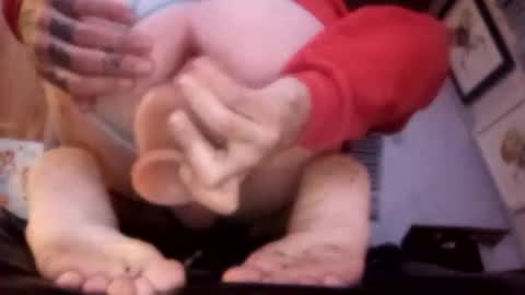 Snapshot of ishouldntbeonhereagain chatting on October 18, 8:26 am Daddy Master Master Daddy online show from October 18, 8:26 am