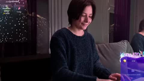 Snapshot of ishtardivine chatting on February 6, 10:51 am Ishtar online show from February 6, 10:51 am