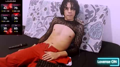 Isidro online show from November 25, 11:38 pm