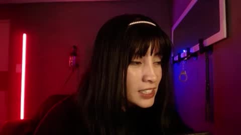 Snapshot of isis_diosa chatting on November 15, 6:44 am Ana Maria online show from November 15, 6:44 am