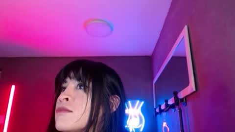 Snapshot of isis_diosa chatting on November 29, 10:02 pm Ana Maria online show from November 29, 10:02 pm