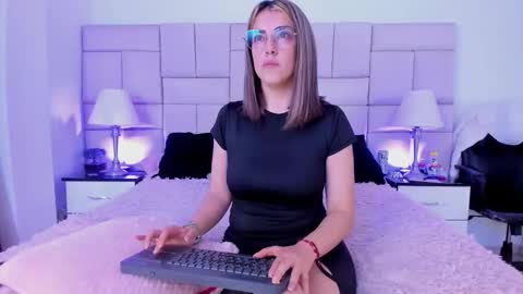 Pauli online show from February 3, 11:21 pm