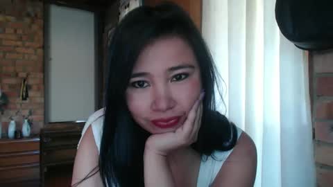 Snapshot of isis_moon88 chatting on October 21, 1:23 pm isis online show from October 21, 1:23 pm