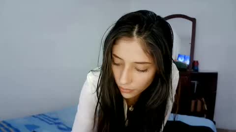 Alaya online show from January 7, 5:31 pm