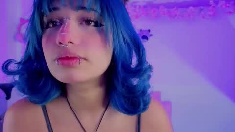 Isisjones18 online show from January 17, 7:28 pm