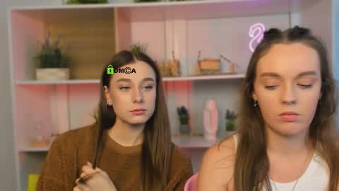 isla_dior online show from October 2, 8:43 am