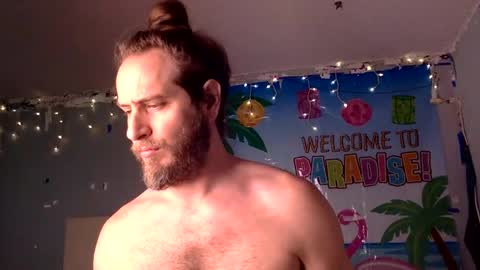 Snapshot of islanddudehawaii chatting on March 12, 12:20 am IslandDudeHawaii online show from March 12, 12:20 am