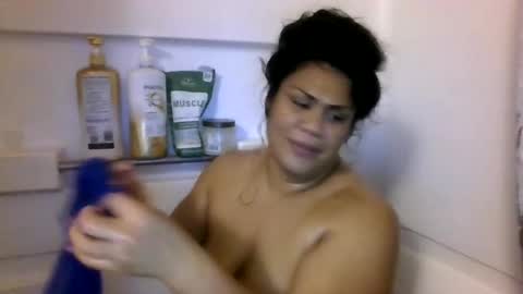 Snapshot of islandfeetsmooches chatting on September 28, 12:38 am islandfeetsmooches online show from September 28, 12:38 am