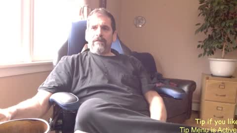 Snapshot of islandguy70 chatting on March 8, 12:52 pm Jim online show from March 8, 12:52 pm