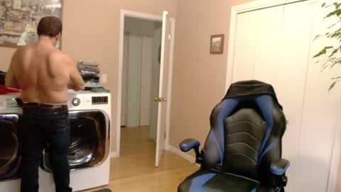 Snapshot of islandguy70 chatting on September 24, 9:07 pm Jim online show from September 24, 9:07 pm