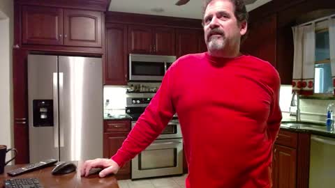 Snapshot of islandguy70 chatting on November 21, 11:03 pm Jim online show from November 21, 11:03 pm