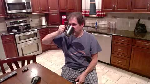 Snapshot of islandguy70 chatting on November 25, 10:10 pm Jim online show from November 25, 10:10 pm