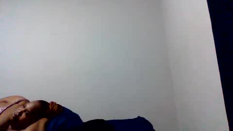 Snapshot of islandmaker chatting on September 23, 10:02 pm islandmaker online show from September 23, 10:02 pm