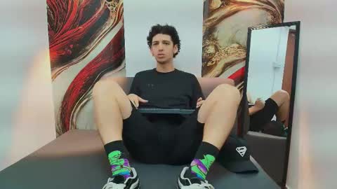 Israel online show from November 6, 7:26 pm