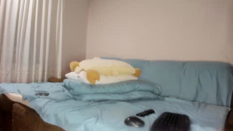 Issabelle online show from February 2, 6:26 am