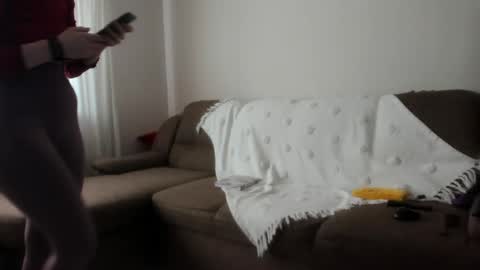 Issabelle online show from February 14, 9:56 am