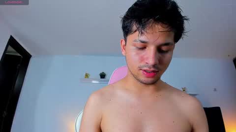 Snapshot of issac_james chatting on September 17, 3:41 am Issac online show from September 17, 3:41 am