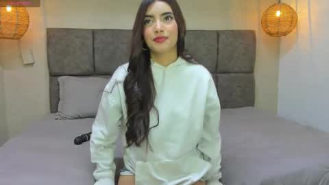 isa online show from March 4, 7:20 pm