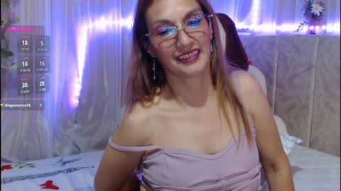 Itala Gomez online show from December 13, 12:20 am