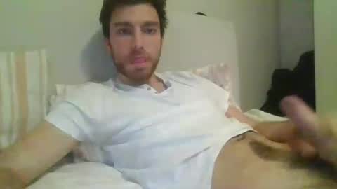 italian_boy_22 online show from December 19, 7:40 am