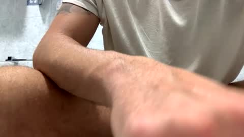 italianbigcock91 online show from October 10, 7:02 pm