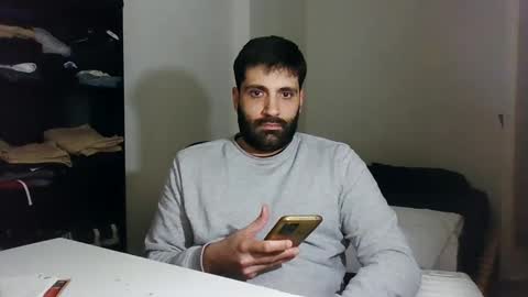 italianboybcn online show from January 18, 12:13 am