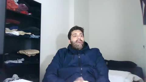 italianboybcn online show from March 7, 8:45 am