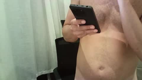 italianboybcn online show from September 10, 7:03 pm