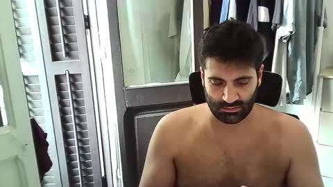 italianboybcn online show from September 12, 12:27 pm